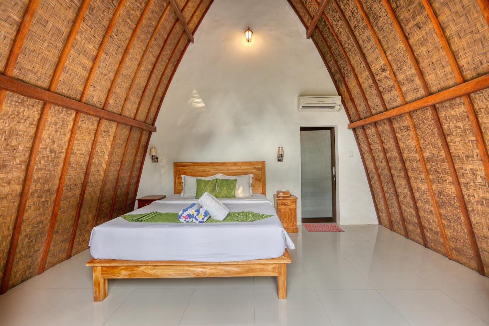 Hotel Puri Garden Penida à Sakti Chambre photo